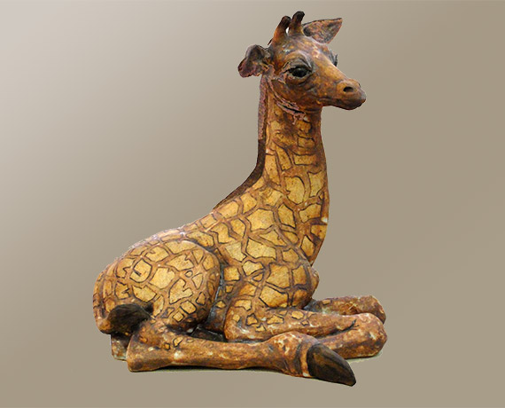 Giraffe sculpture
